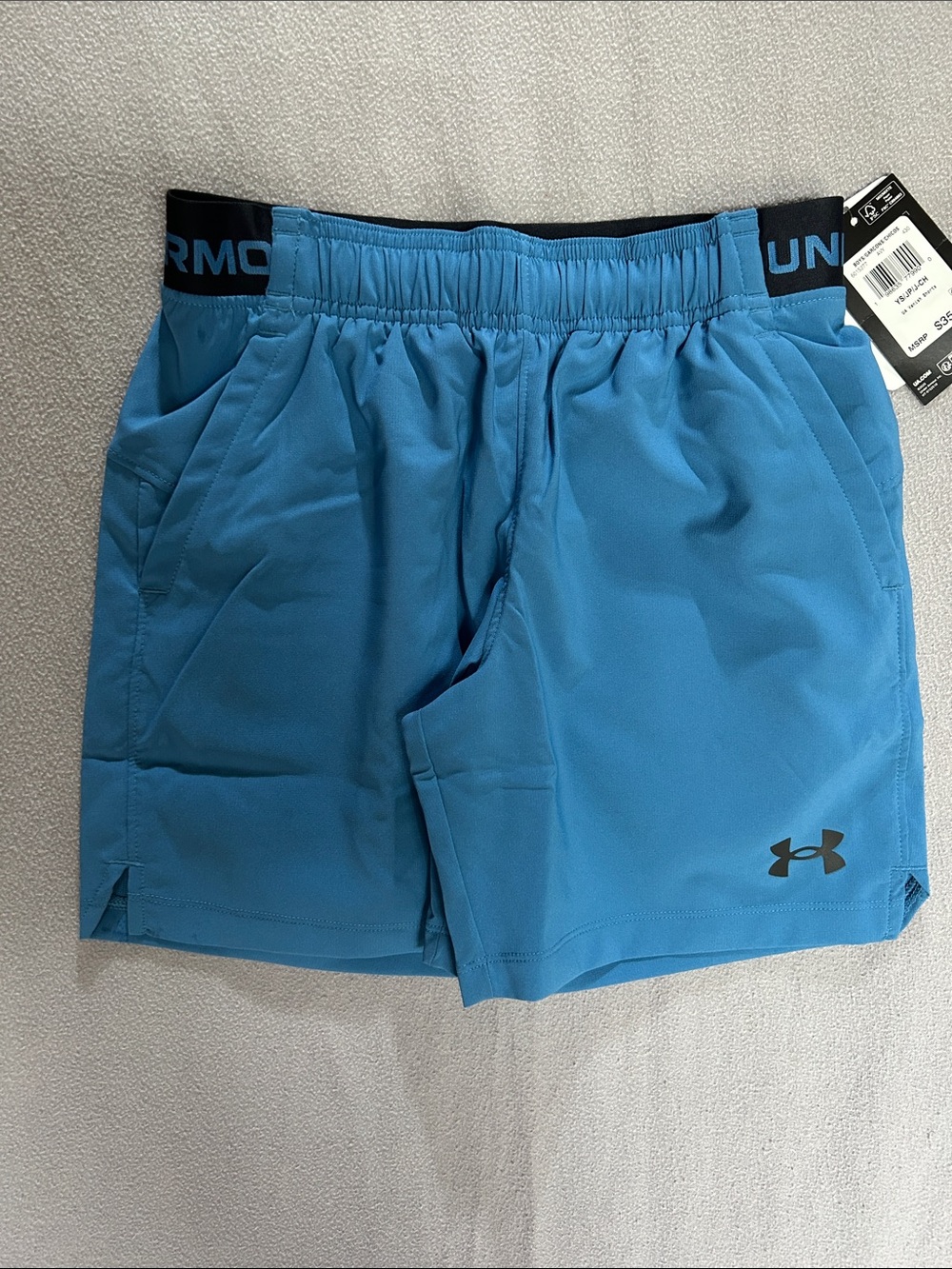 NEW - Under Armour Light Blue Boys Vanish Training short - Youth Small